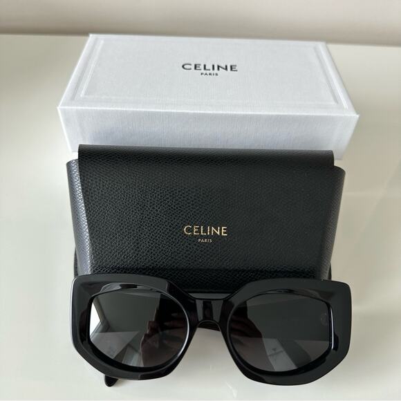 NEW!!! Celine Sunglasses CL40277I 01A Authentic Retail 480$ - Picture 8 of 8